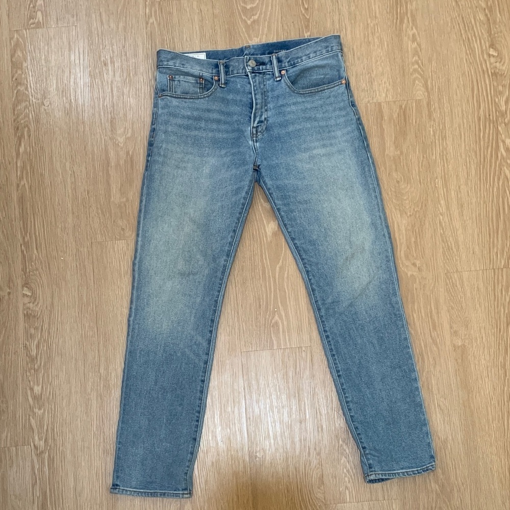 GAP Men's Light Blue Straight Jeans